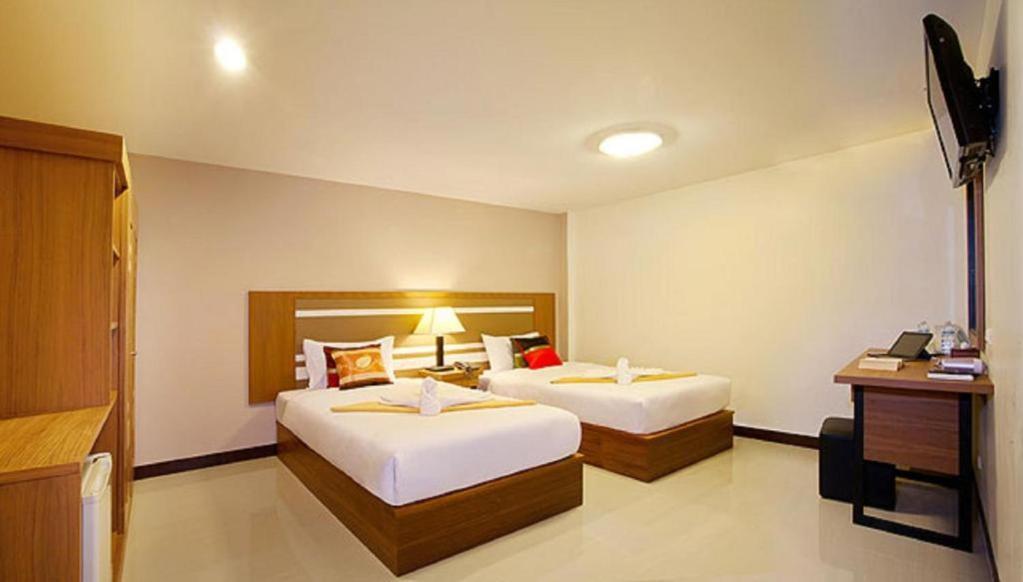 Patong V Hotel Ngoại thất bức ảnh